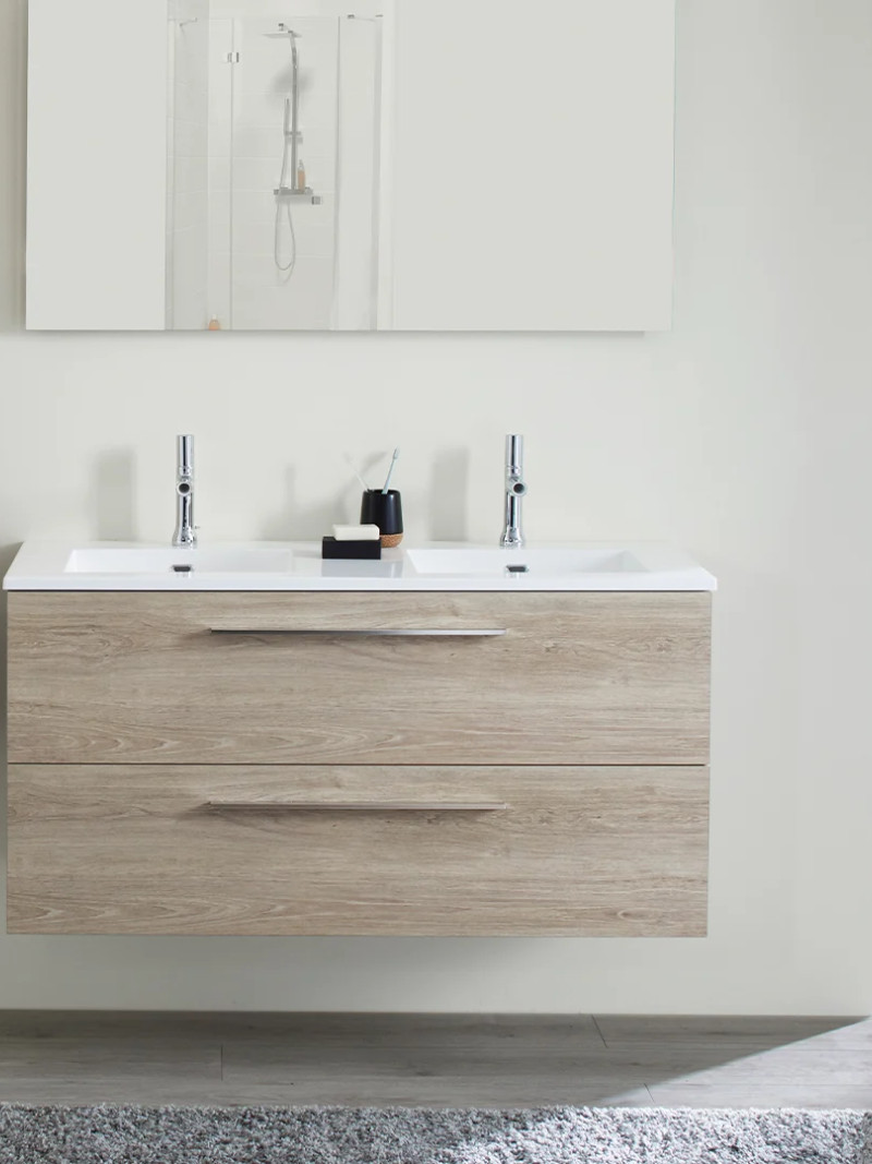 Meubles de salle de bains : quels matériaux résistent à l'humidité