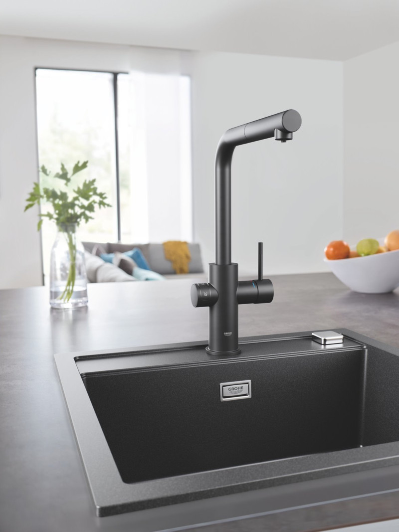 grohe-blue-home-l-spout-velvet-black-31539ks0-mood