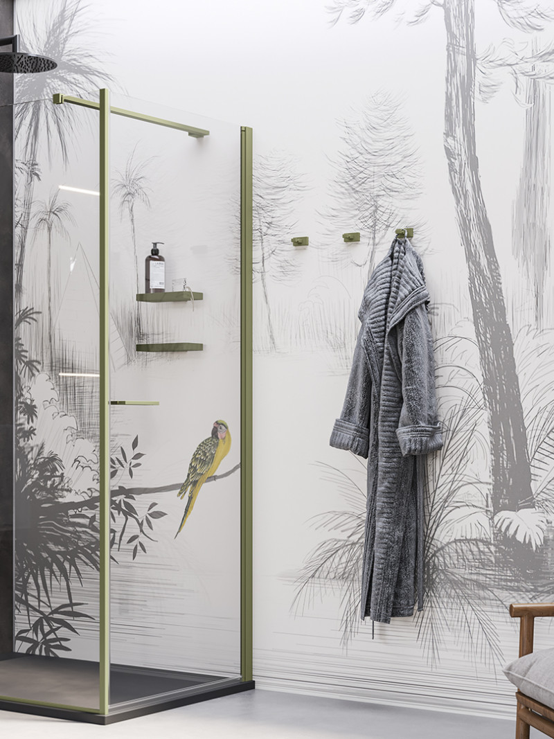 Salle de bains moderne avec douche d’angle équipée d’une paroi vitrée transparente et robinetterie murale