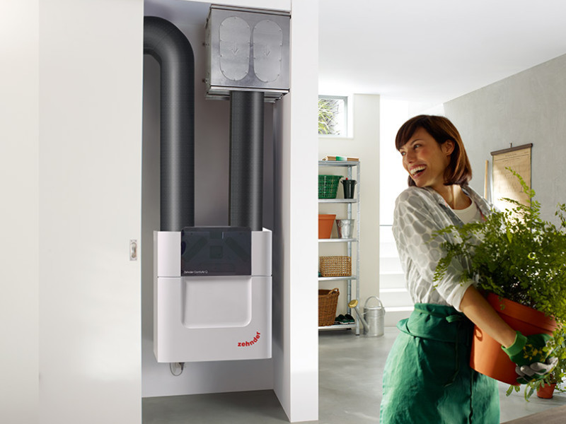 Système de ventilation double flux installé dans un local technique résidentiel pour assurer le renouvellement de l’air intérieur.